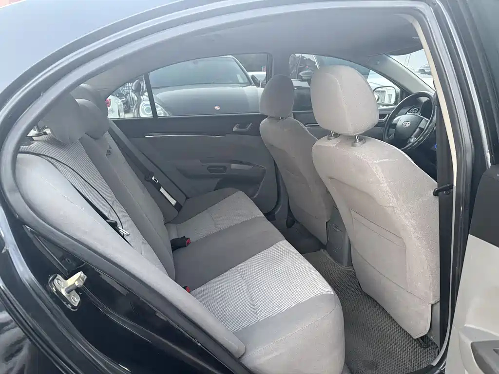 GEELY AUTO CLASSIC EMGRAND 2014