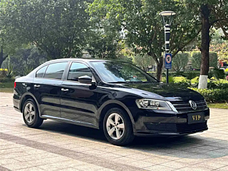 VOLKSWAGEN LAVIDA 2016