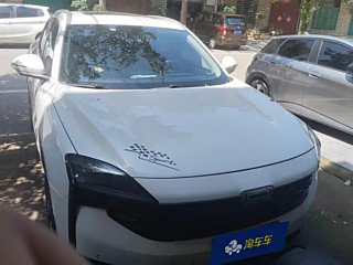 QOROS 7  2020