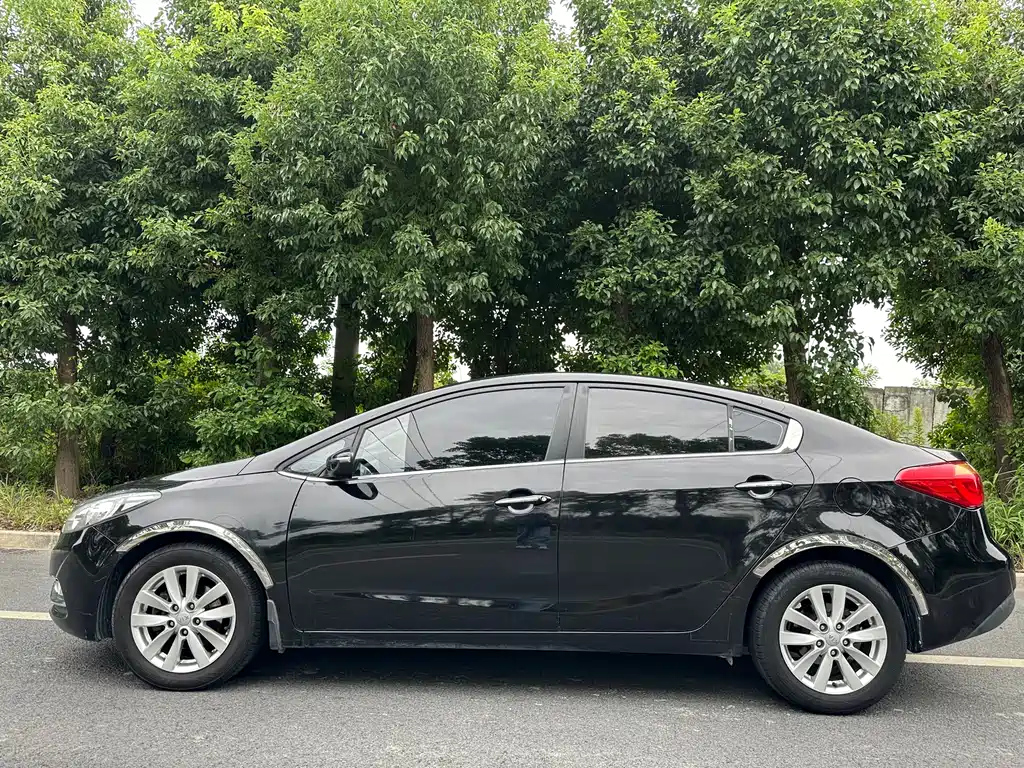 KIA K3 2013