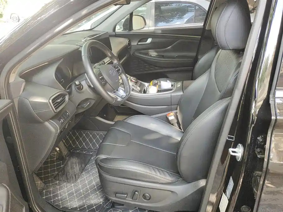 HYUNDAI SANTA FE 2023