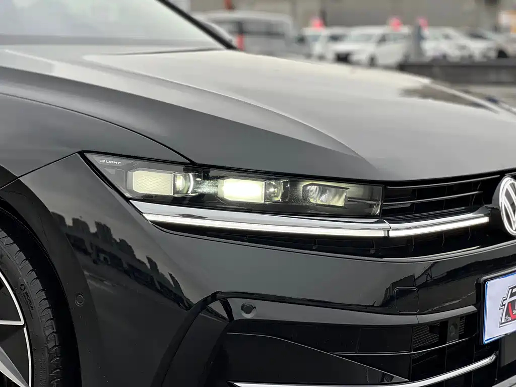 VOLKSWAGEN MAGOTAN 2025