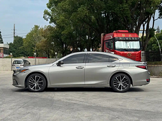 LEXUS ES 2021 YEAR 300H EDITION 2021