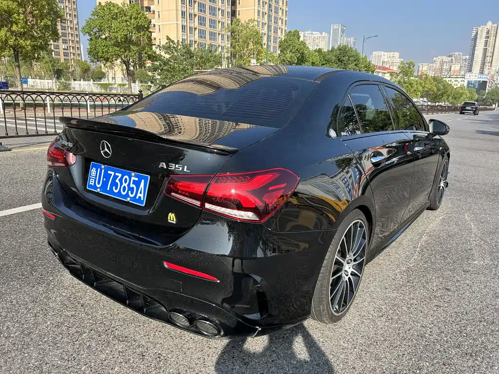 MERCEDES BENZ A-CLASS 2021
