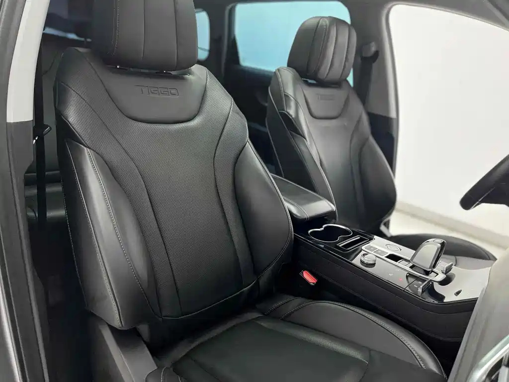 CHERY TIGGO 8 2021