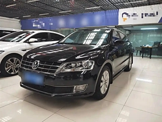 VOLKSWAGEN LAVIDA 2015