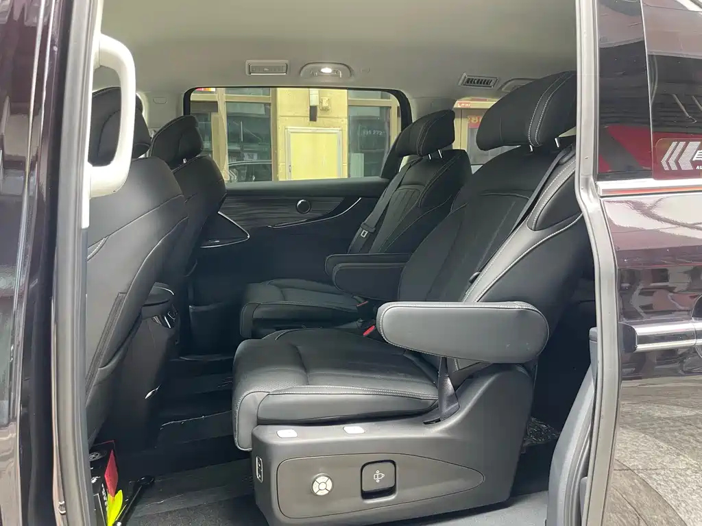 DONGFENG XINGHAI V9 2025