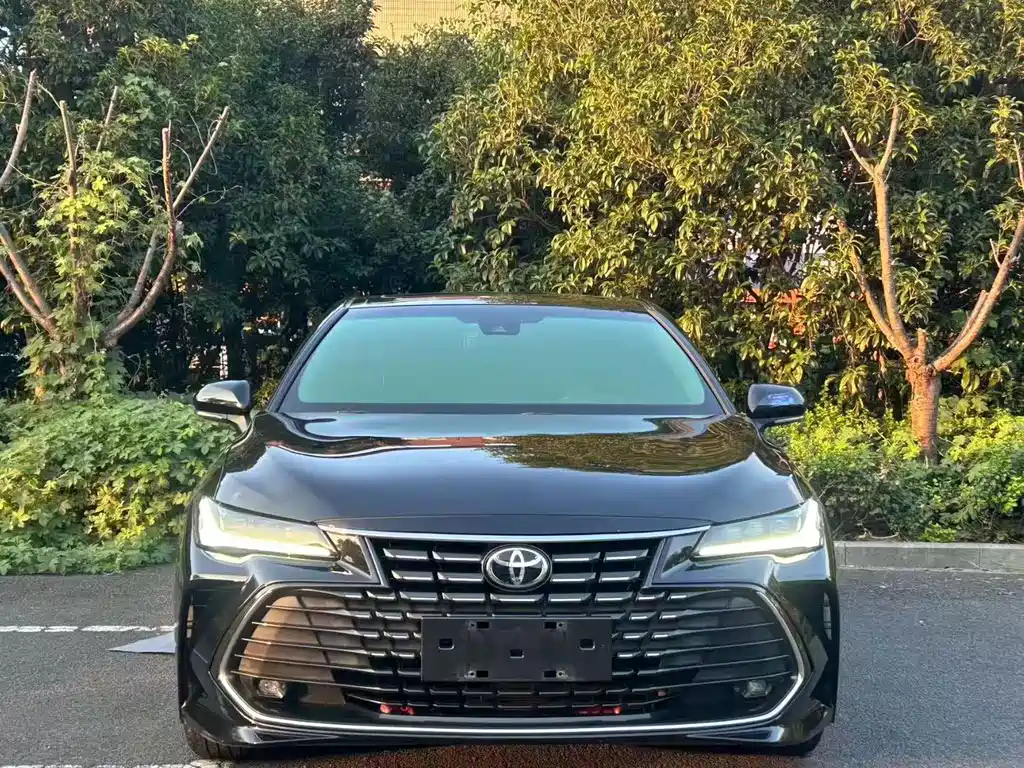 TOYOTA AVALON 2022