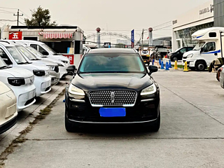 LINCOLN ADVENTURER 2022