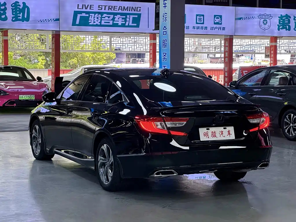 HONDA ACCORD 2019