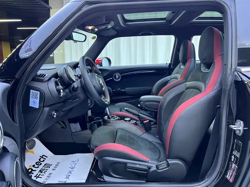 MINI JCW 2015
