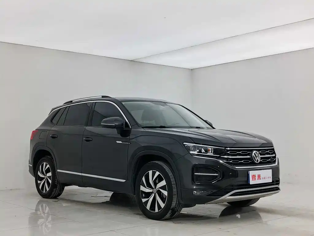 VOLKSWAGEN TAYRON 2021