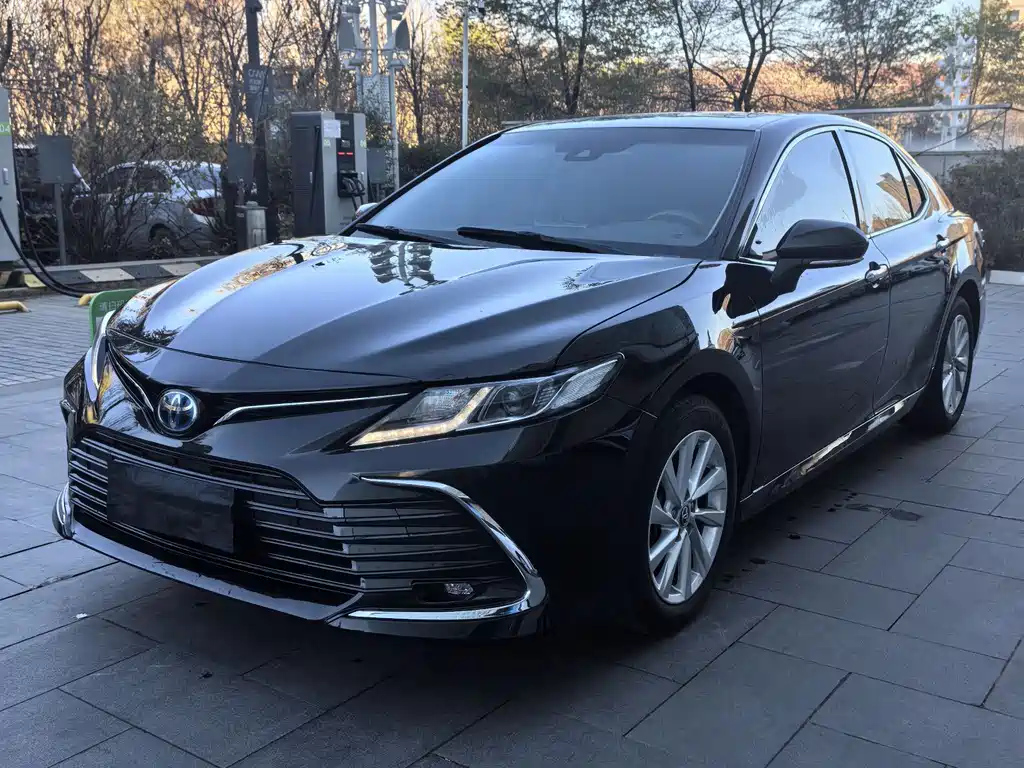 TOYOTA CAMRY 2022