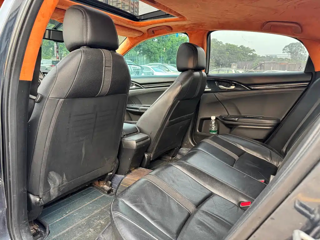 HONDA CIVIC 2019