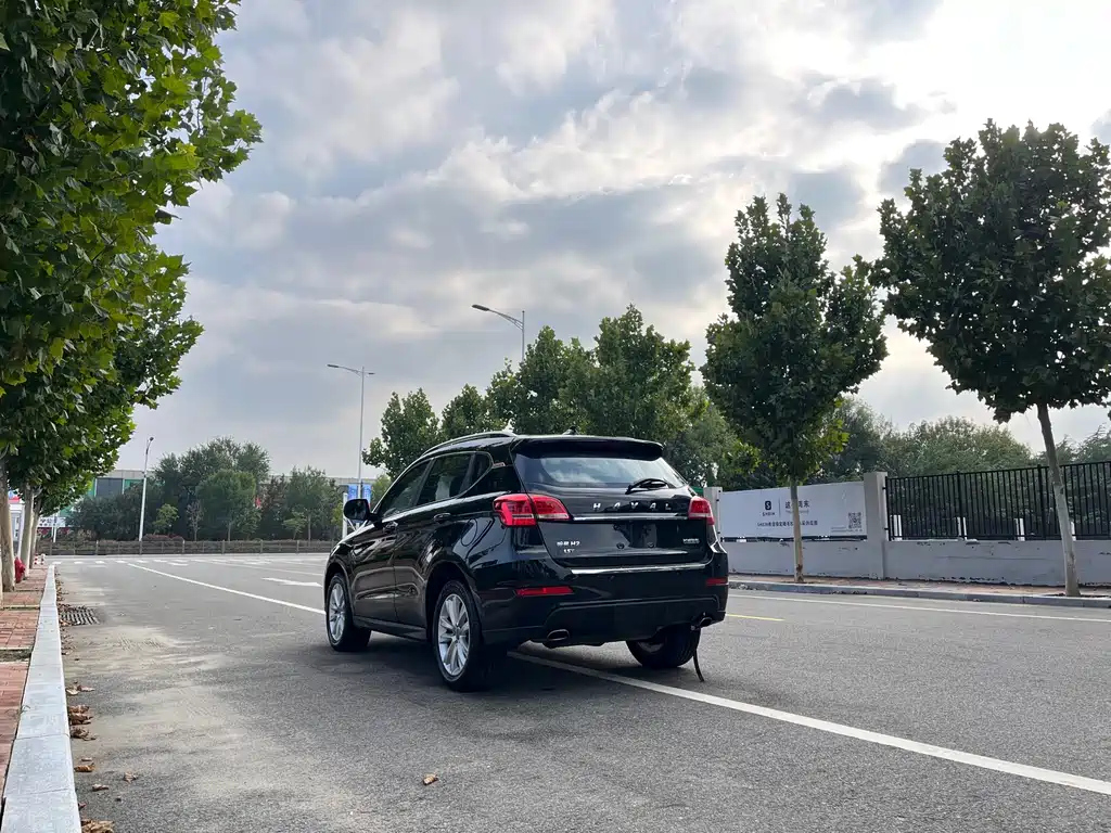HAVAL H2 2015