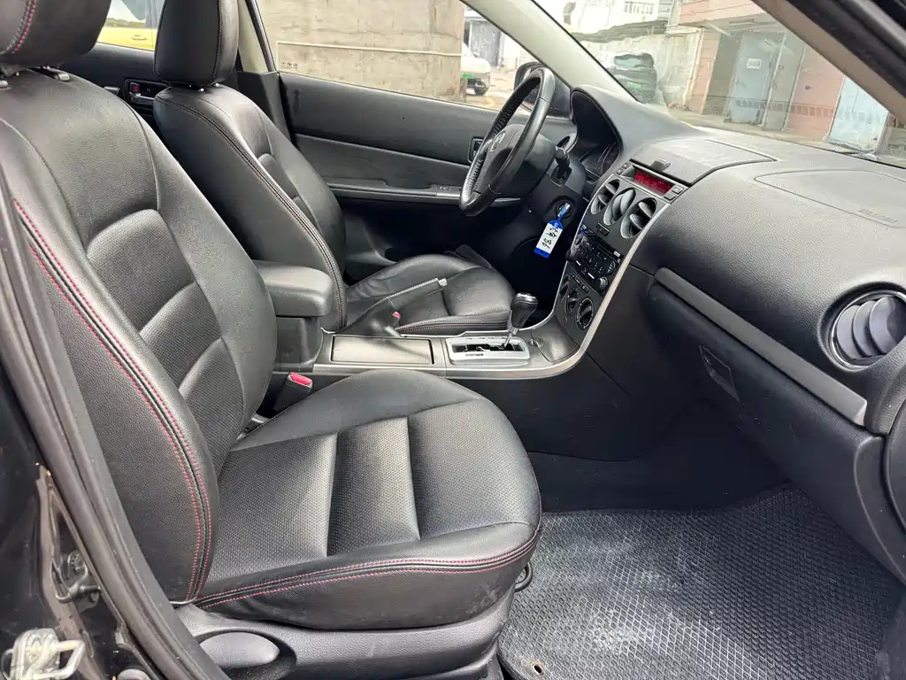 MAZDA 6 2015