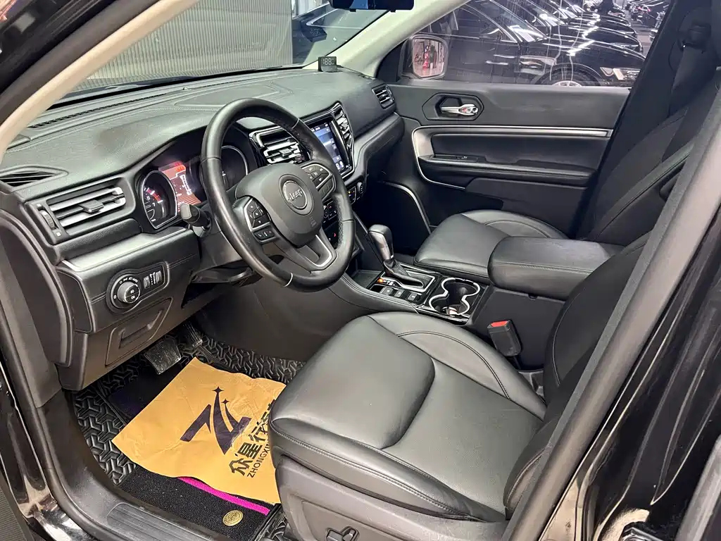 JEEP BIG 指挥官 2021