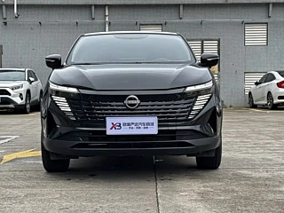 NISSAN QASHQAI 2025