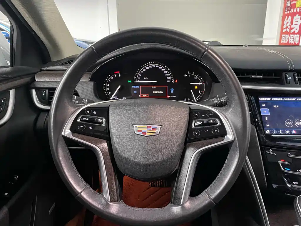 CADILLAC XTS 2019