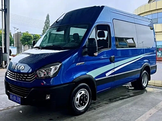 Заказать IVECO 欧胜