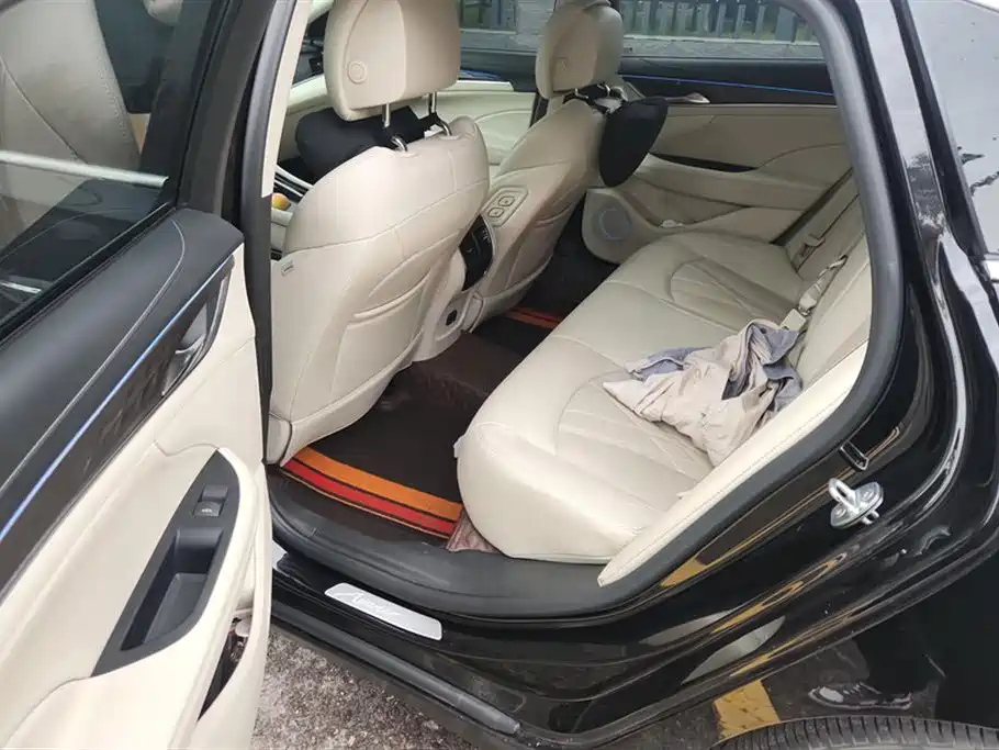 BUICK LACROSSE 2022