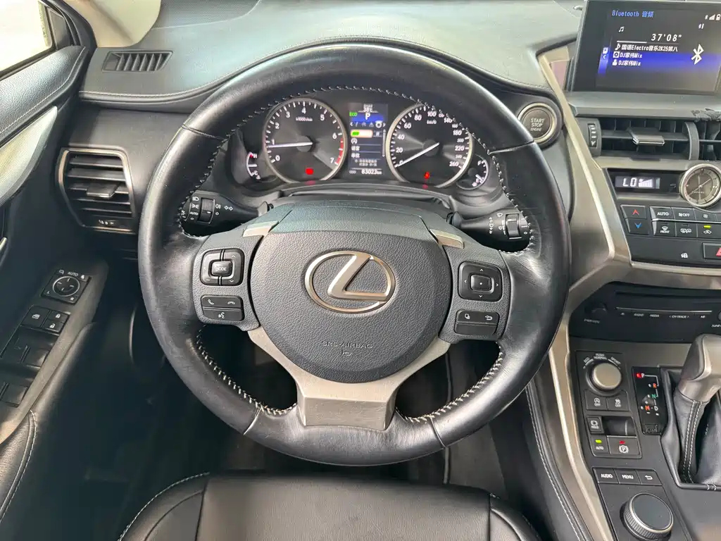 LEXUS NX 2016