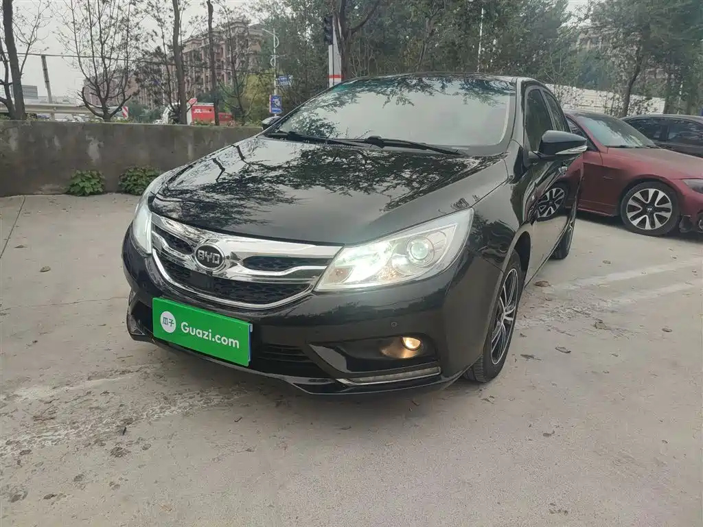 BYD SURUI 2017