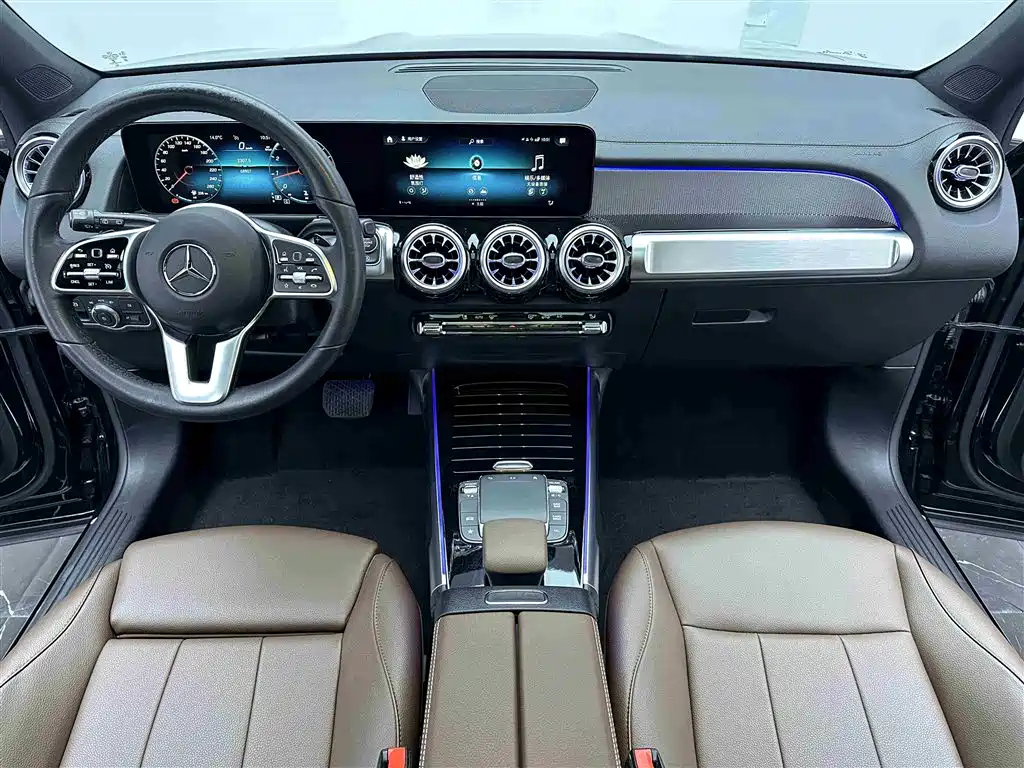 MERCEDES BENZ GLB 2022