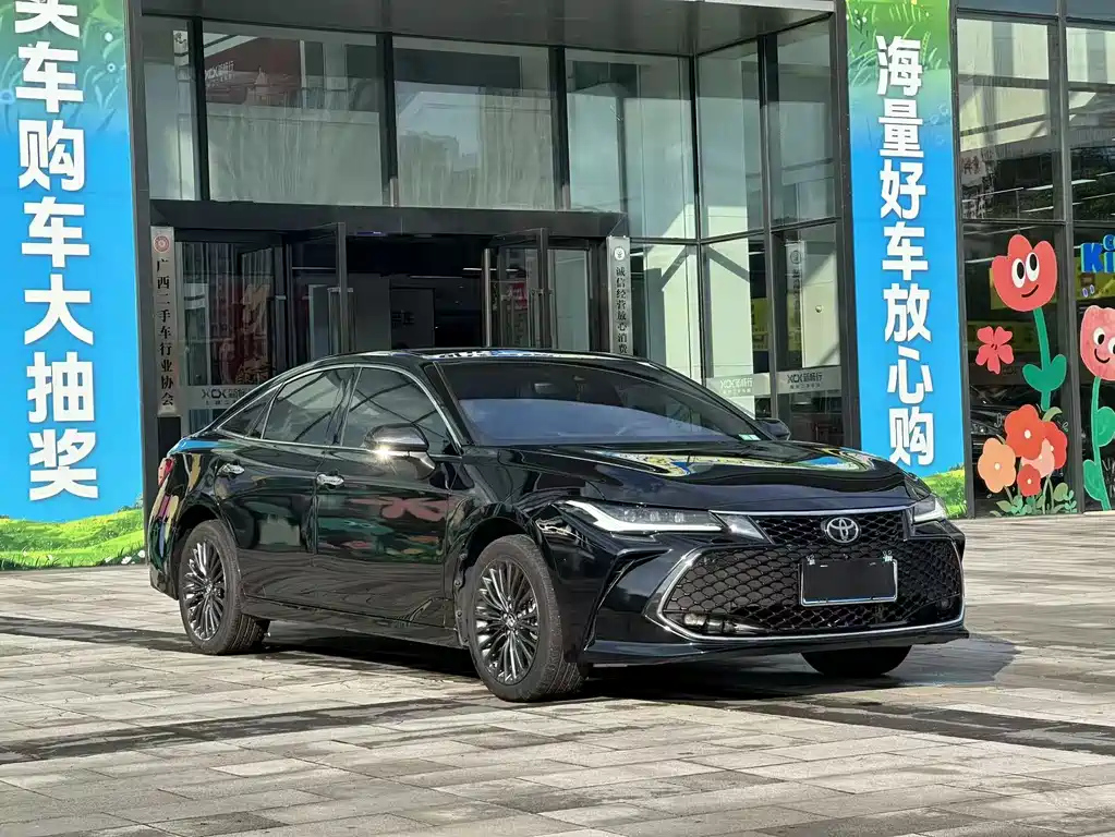 TOYOTA AVALON 2023