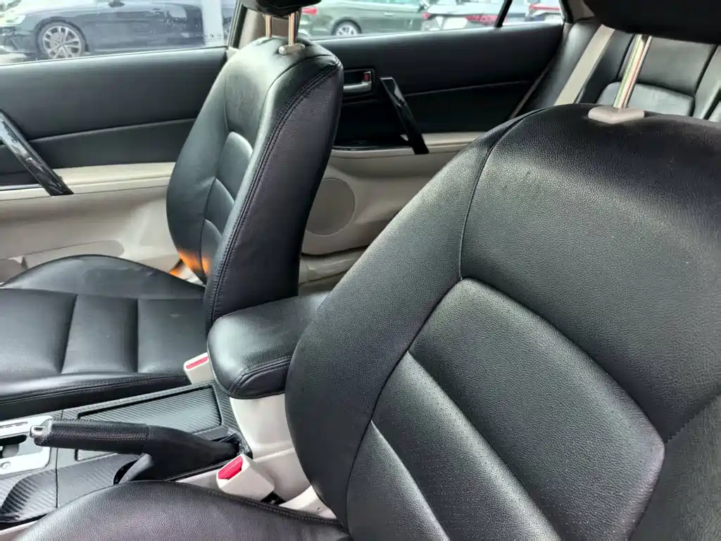 MAZDA 6 2011
