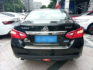NISSAN TEANA 2018