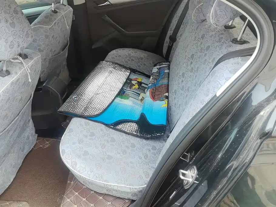 VOLKSWAGEN BORA 2018