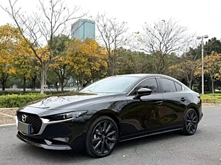 MAZDA 3 AXELA