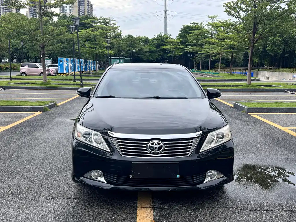 TOYOTA CAMRY 2013