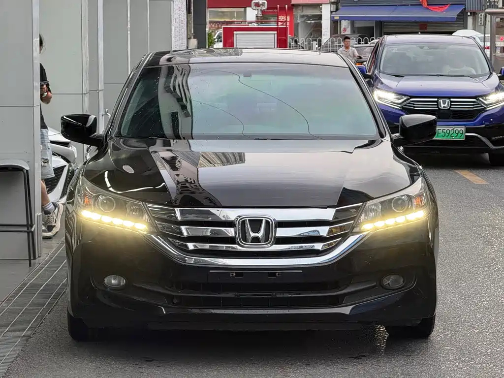 HONDA ACCORD 2015