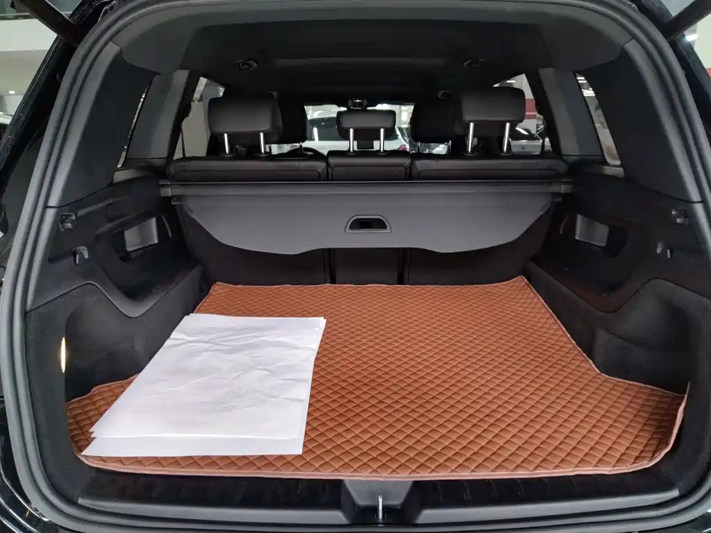 MERCEDES BENZ GLB 2020