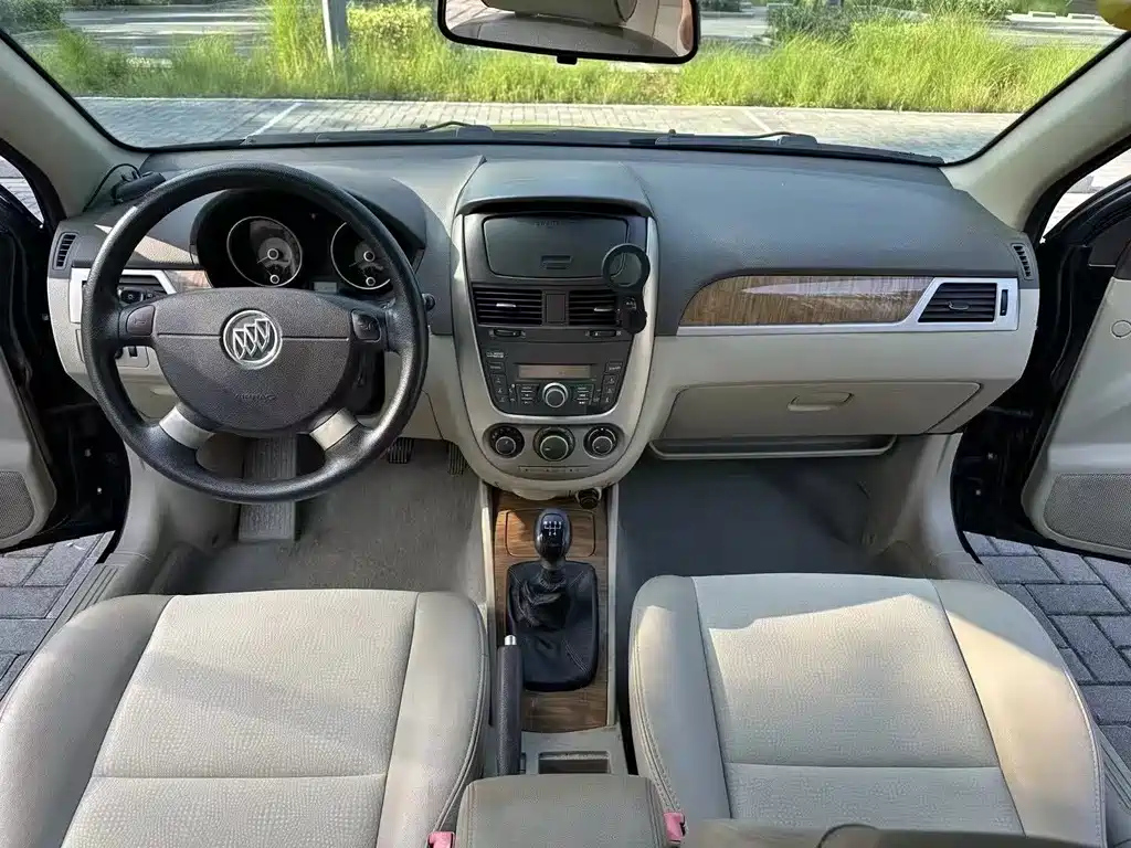 BUICK EXCELLE 2015