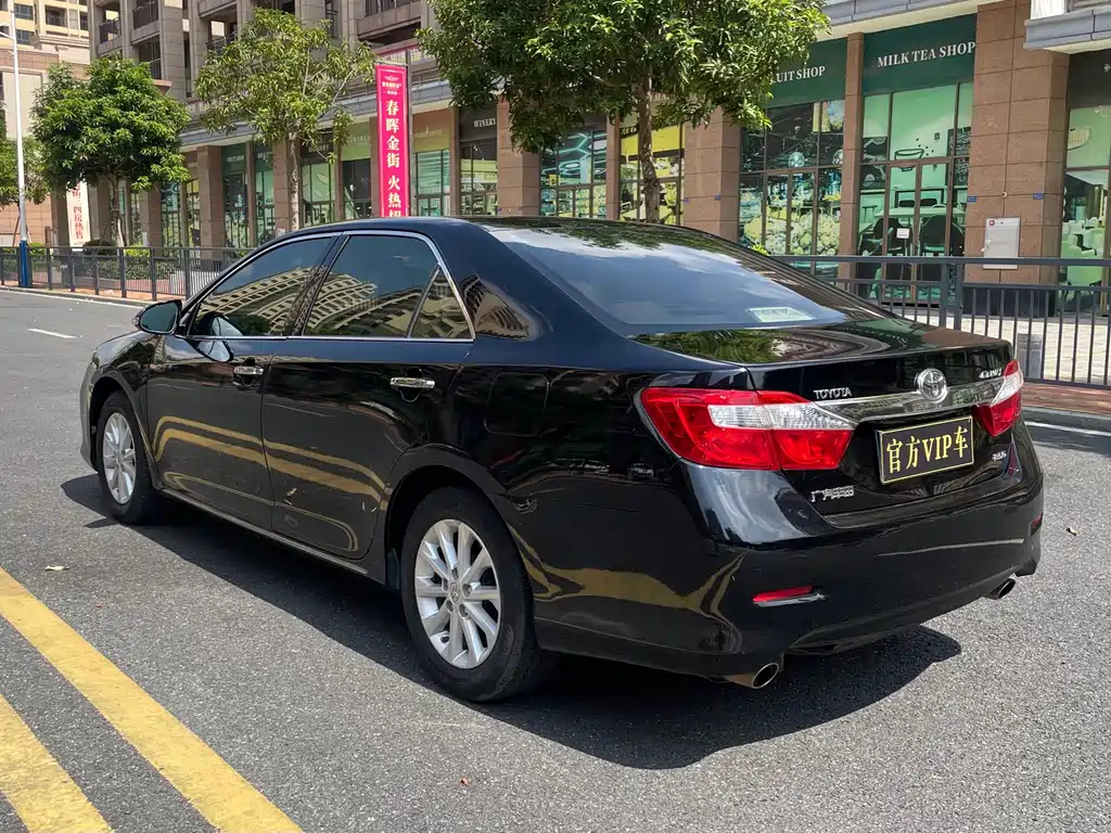 TOYOTA CAMRY 2012