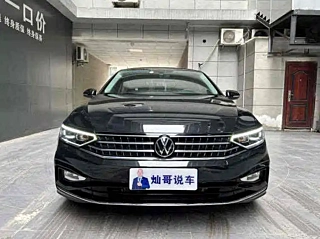 VOLKSWAGEN MAGOTAN 2023