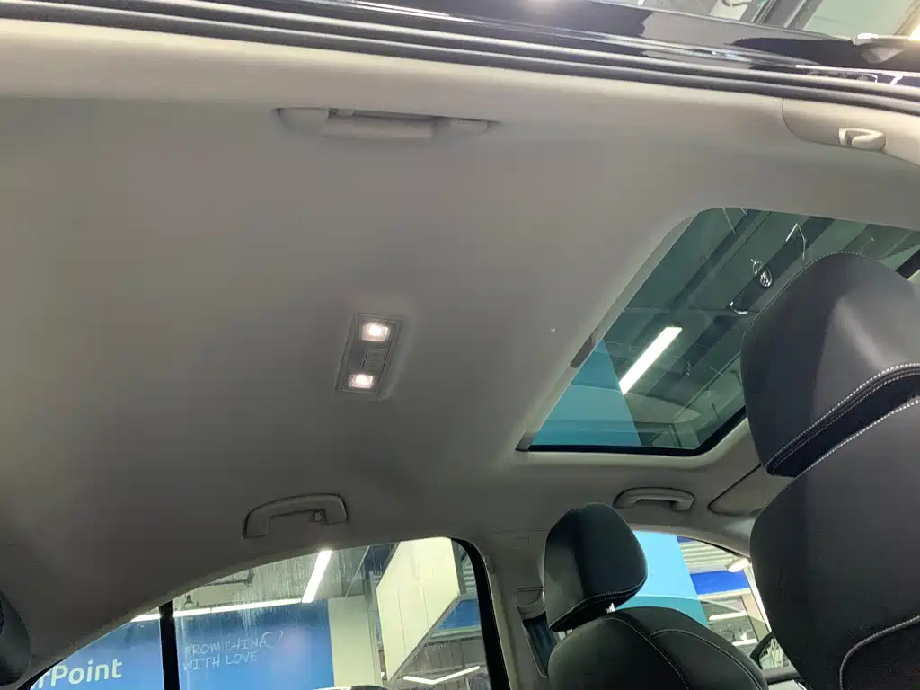 SKODA SUPERB 2025