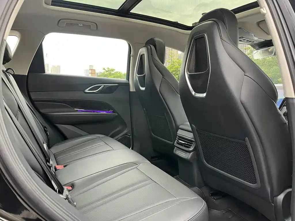 HONGQI HS3 PHEV 2024