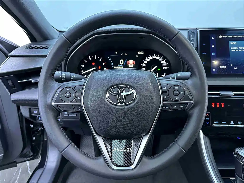 TOYOTA AVALON 2023