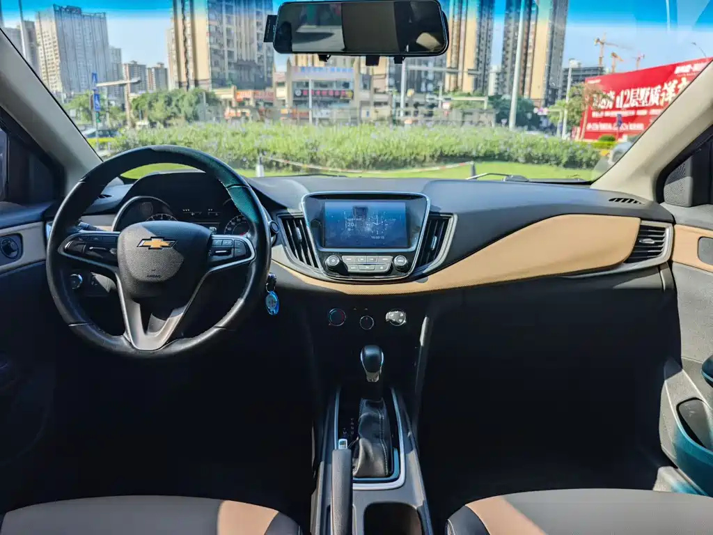 CHEVROLET CRUZE 2021