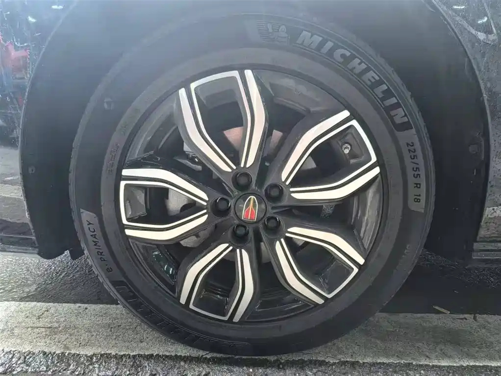 HONGQI HQ9 2023