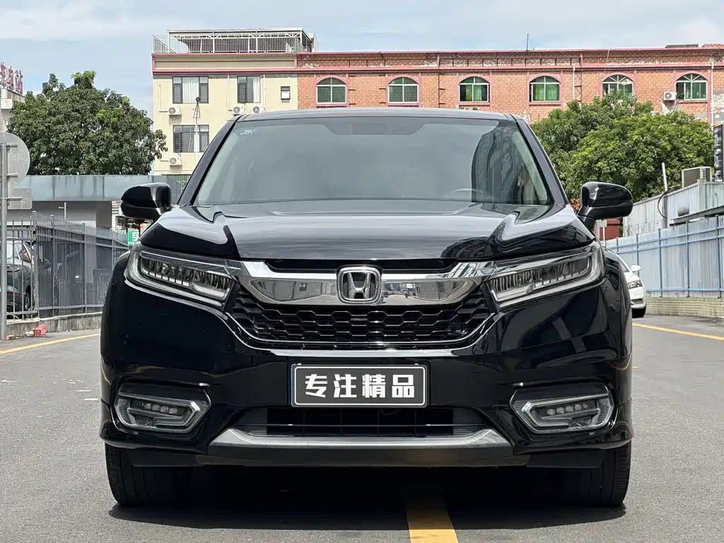 HONDA AVANCIER 2019