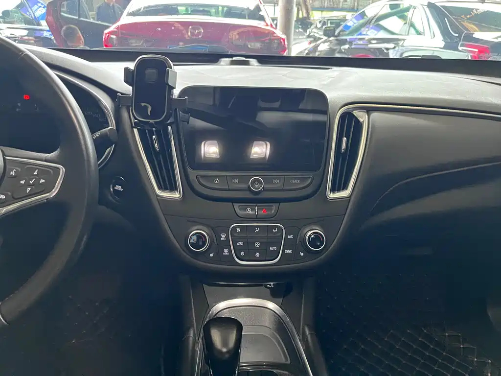 CHEVROLET MALIBU XL 2021