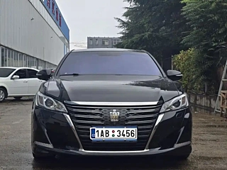 TOYOTA CROWN 2019