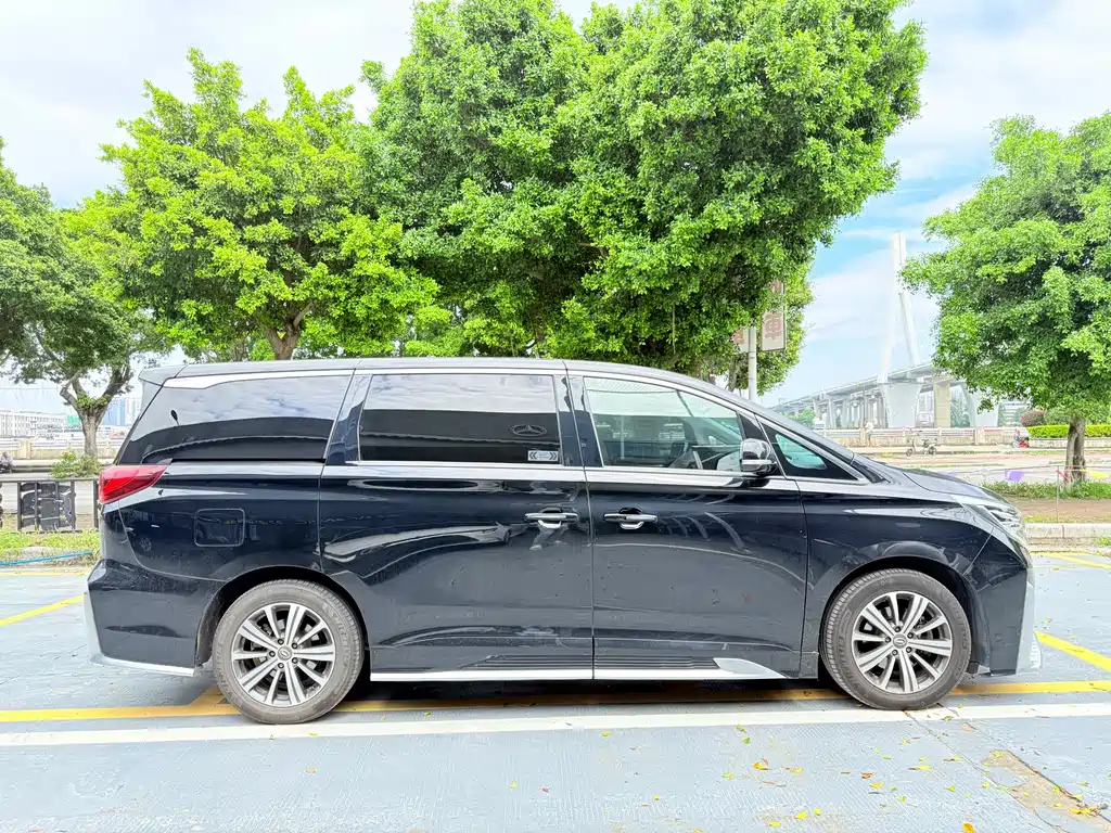 TRUMPCHI M8 2019