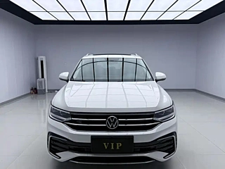 VOLKSWAGEN TIGUAN L  2022