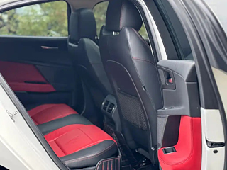 JAGUAR XE 2018 YEAR 2.0T 200PS 2WD R-SPORT SPORT 2018